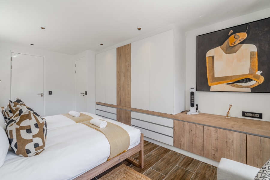 3 Bedroom Property for Sale in Camps Bay Western Cape